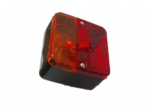 Задній ліхтар для автопричіпу