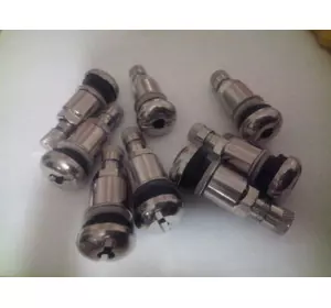 Металевий вентиль для безкамерки хром Металевий вентиль для безкамерки хром