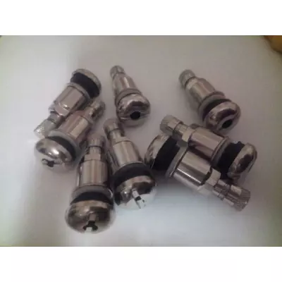 Металевий вентиль для безкамерки хром