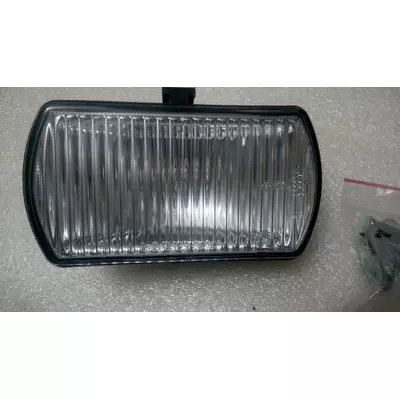 Протитуманна фара біле скло (прямокутна)