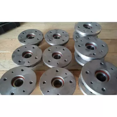 Ступиця чавунна 4*98 з підшипником AL-KO